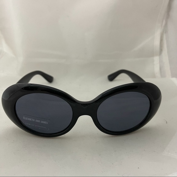 Elizabeth and James McKinley Oval Sunglasses in Black - Picture 3 of 5